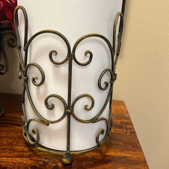 Candleholder ~ Metal with a Scroll Design - Picture 6 of 15